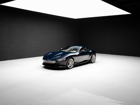 Used 2023 Ferrari Roma RWD image 83