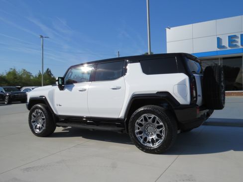 Used 2025 GMC Hummer EV 3X image 3