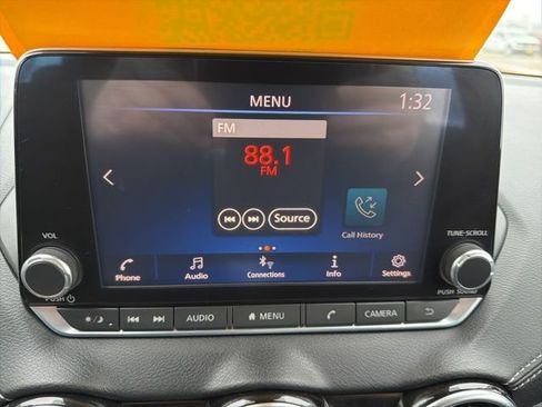 Used 2021 Nissan Sentra SV image 19