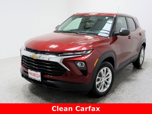 Used 2024 Chevrolet TrailBlazer LS w/ LS Convenience Package image 2