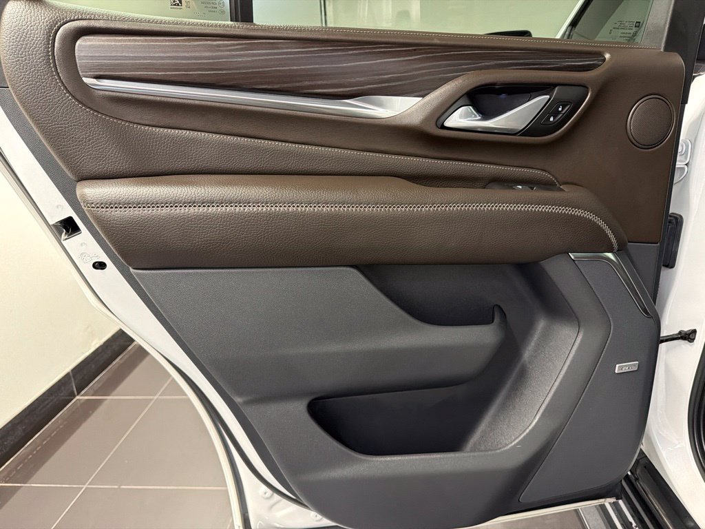 Used 2022 GMC Yukon Denali AWD/4WD image 38
