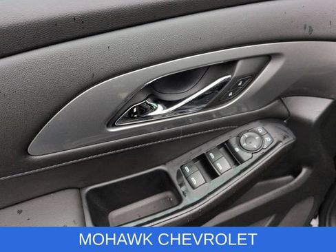 Used 2023 Chevrolet Traverse LT AWD/4WD image 24