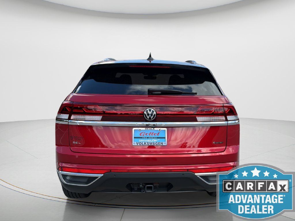 Certified 2025 Volkswagen Atlas Cross Sport SEL AWD/4WD image 6