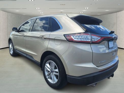 Used 2018 Ford Edge SEL w/ Class II Trailer Tow Package image 3