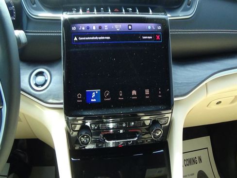 Certified 2024 Jeep Grand Cherokee L Limited w/ Luxury Tech Group II image 25