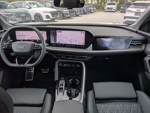 New 2026 Audi SQ5 Prestige AWD/4WD image 16