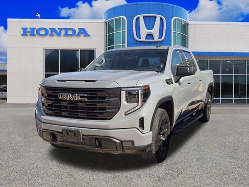 Used 2024 GMC Sierra 1500 Elevation AWD/4WD image 21