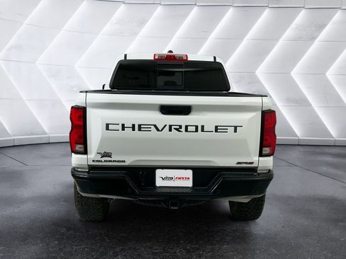 Used 2024 Chevrolet Colorado ZR2 w/ ZR2 Convenience Package III image 5