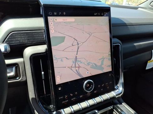 New 2026 GMC Yukon AT4 Ultimate AWD/4WD image 24