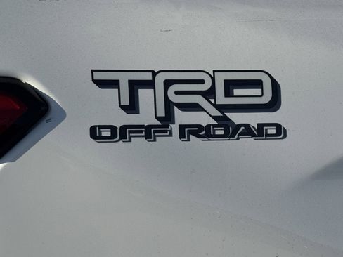 New 2025 Toyota Tacoma TRD Off-Road image 14