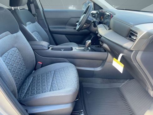 New 2026 Nissan Kicks SV w/ SV Premium Package image 30