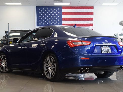 Used 2016 Maserati Ghibli S RWD image 27