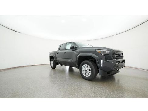 New 2025 Toyota Tacoma SR5 image 29