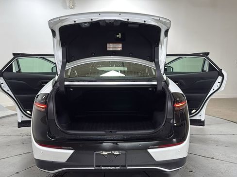 Certified 2026 Toyota Crown Platinum image 16