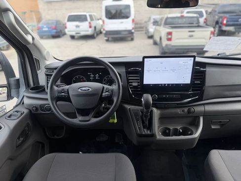 Used 2023 Ford Transit 350 XLT RWD image 22
