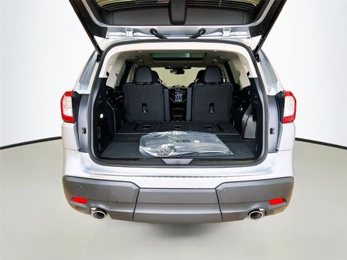 New 2025 Subaru Ascent Touring image 28