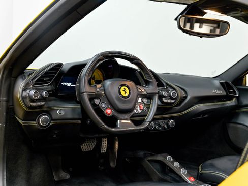 Used 2017 Ferrari 488 Spider RWD image 13