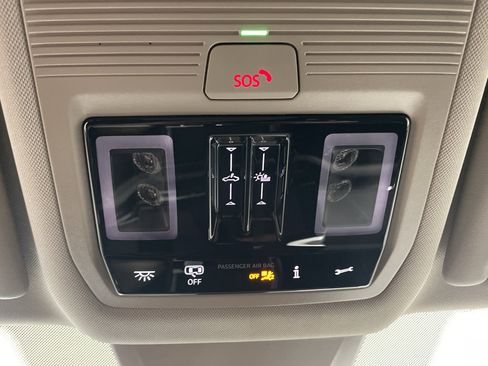 New 2026 Volkswagen Atlas Peak Edition image 29