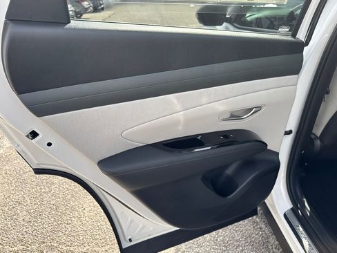 New 2026 Hyundai Tucson Limited image 12