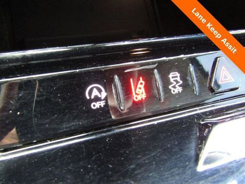 Used 2022 Jeep Wagoneer Series II AWD/4WD image 19