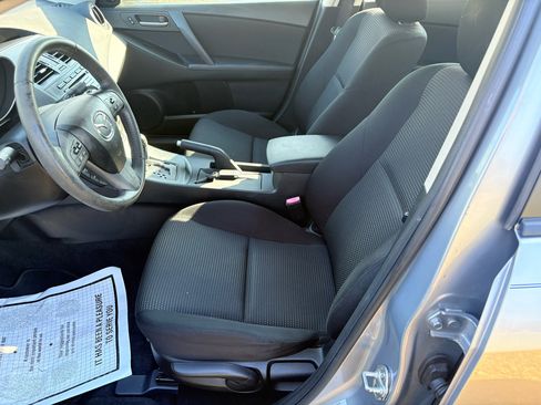 Used 2012 MAZDA MAZDA3 i Touring image 49