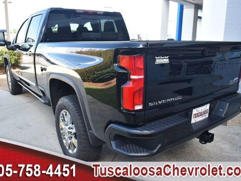 New 2026 Chevrolet Silverado 2500 High Country w/ High Country Premium Package AWD/4WD image 7