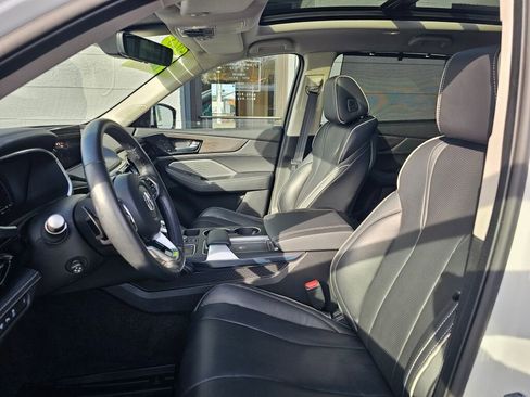 Used 2023 Acura MDX SH-AWD w/ Advance Package image 22