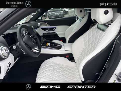 Used 2024 Mercedes-Benz SL 63 AMG SL 63 AMG image 9