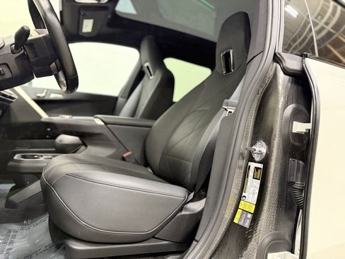 Used 2022 BMW iX xDrive50 w/ Premium Package image 17