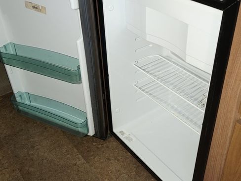 Used 2015 Mercedes-Benz Sprinter 3500 image 29