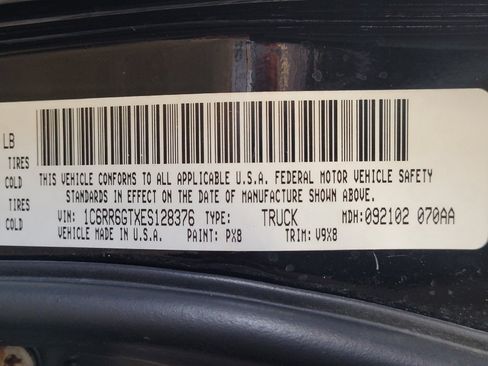 Used 2014 RAM 1500 Classic SLT RWD image 33