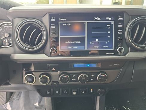 Used 2023 Toyota Tacoma TRD Sport image 19