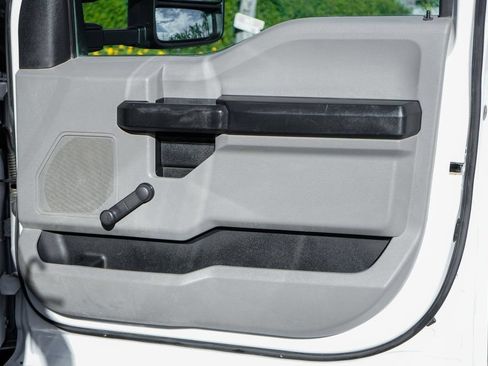 Used 2019 Ford F550 4x4 Crew Cab Super Duty image 36