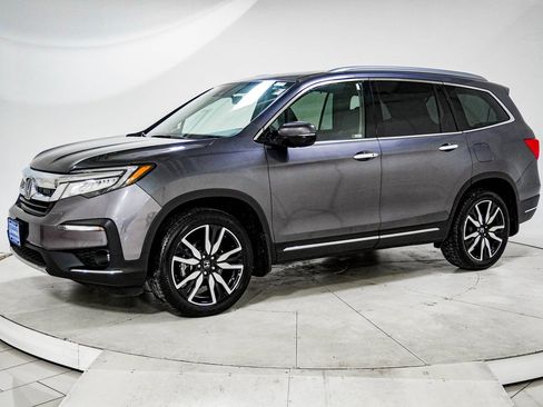 Used 2022 Honda Pilot Touring image 4