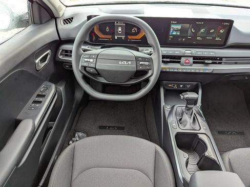 New 2026 Kia K4 FWD image 13