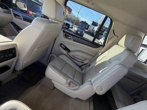 Used 2017 GMC Yukon Denali w/ Open Road Package image 10