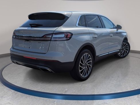 Used 2020 Lincoln Nautilus Reserve image 5