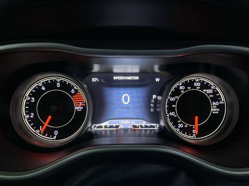 Used 2017 Jeep Cherokee Limited image 20