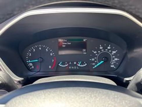 Used 2022 Ford Escape SE w/ SE Sport Appearance Package FWD image 9