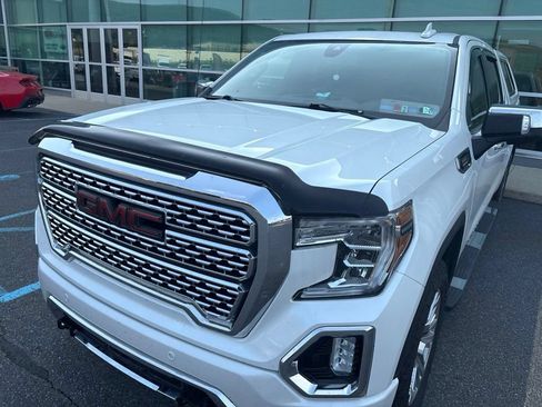 Used 2021 GMC Sierra 1500 Denali w/ Driver Alert Package II AWD/4WD image 2
