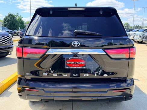 Used 2025 Toyota Sequoia 1794 Edition w/ TRD Off-Road Package AWD/4WD image 6
