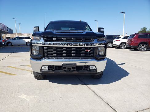 Used 2021 Chevrolet Silverado 3500 LT w/ Convenience Package image 8