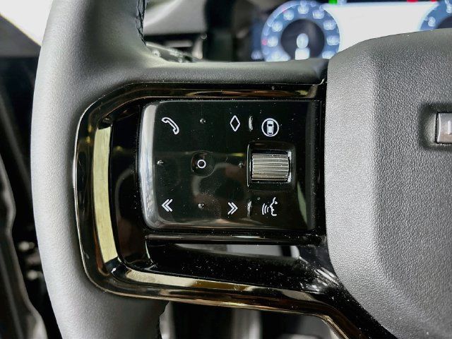 Used 2026 Land Rover Range Rover Evoque S AWD/4WD image 10