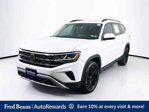 Used 2023 Volkswagen Atlas SE w/ Black Wheel Package AWD/4WD image 3