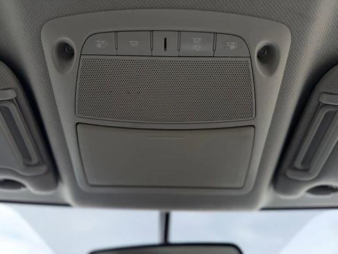 Used 2015 Nissan Sentra SL w/ Navigation Package image 34