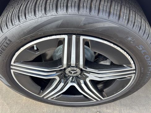 Used 2024 Mercedes-Benz GLE 350 4MATIC image 10