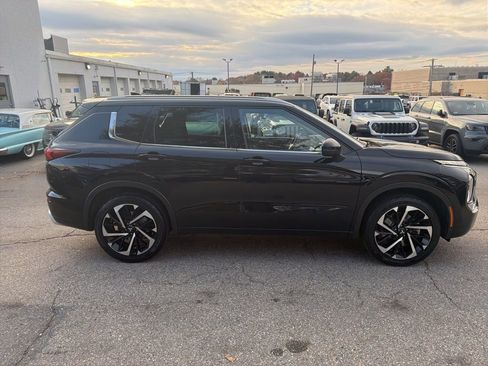 Used 2023 Mitsubishi Outlander SEL image 23