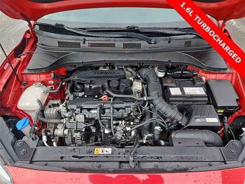 Used 2022 Hyundai Kona Limited image 29