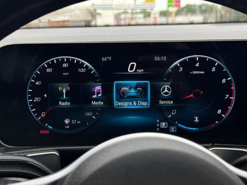 Used 2020 Mercedes-Benz GLB 250 4MATIC image 53
