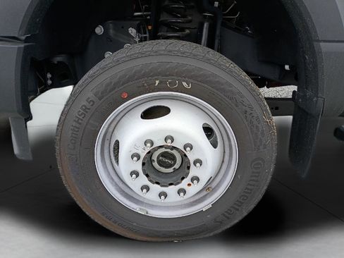 New 2024 Ford F450 XL image 7